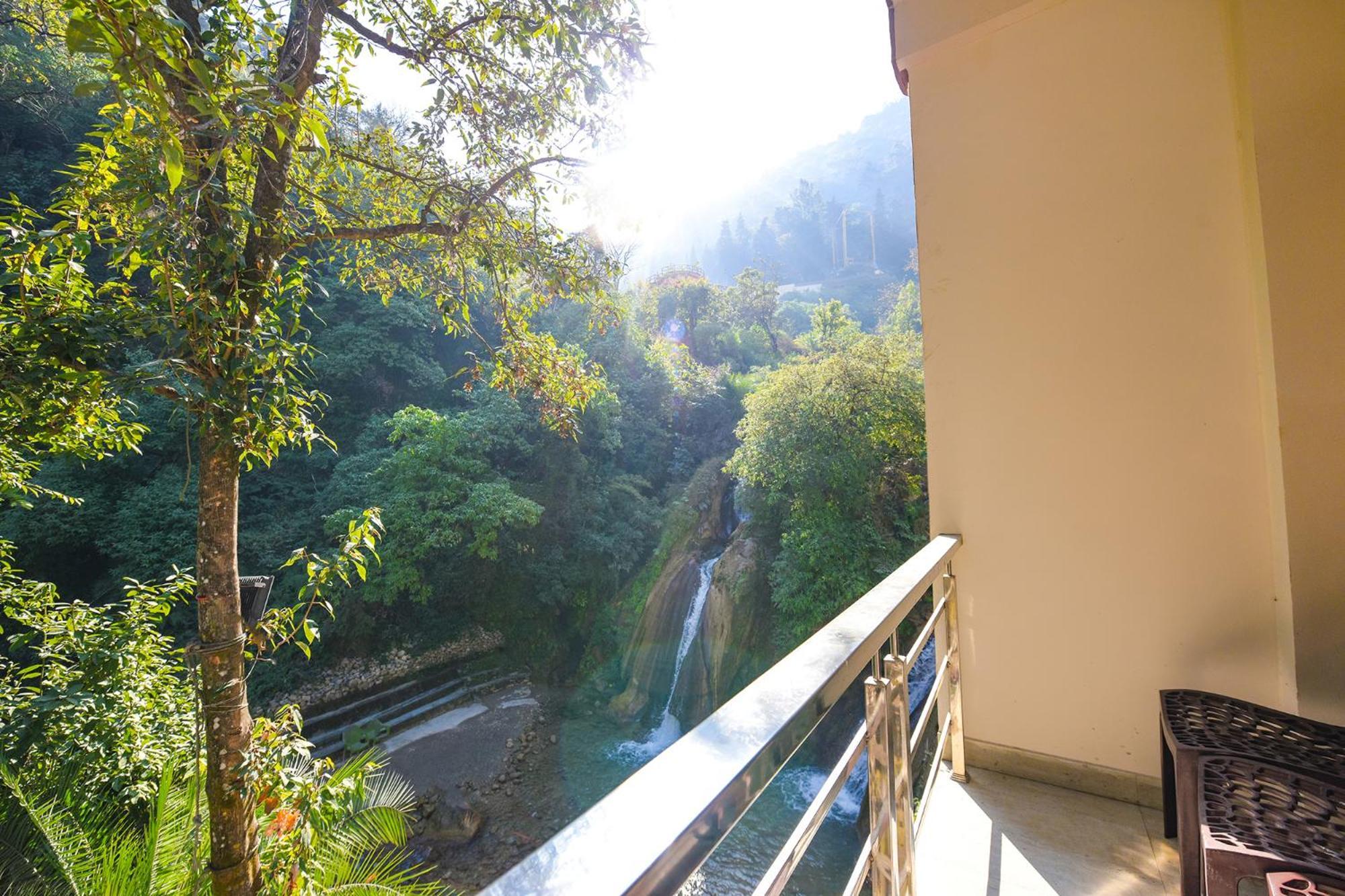 Fabhotel Kempty Lake Resort Mussoorie Exterior foto